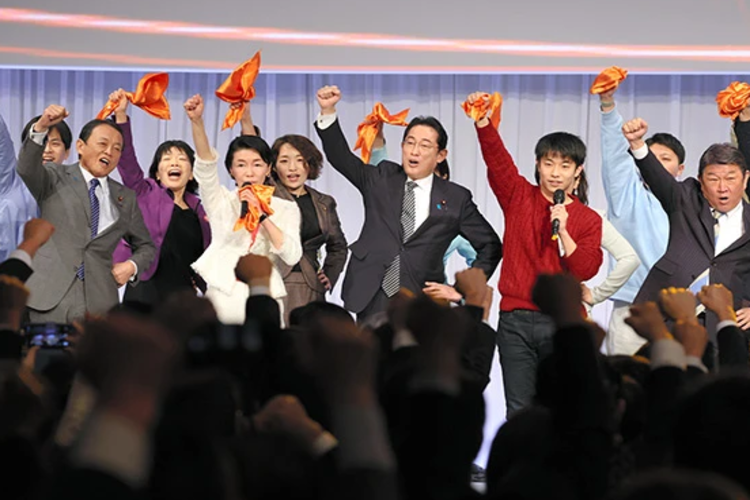ในการประชุมพรรค LDP คิชิดะเรียกร้องให้มีเอกภาพในการเลือกตั้ง